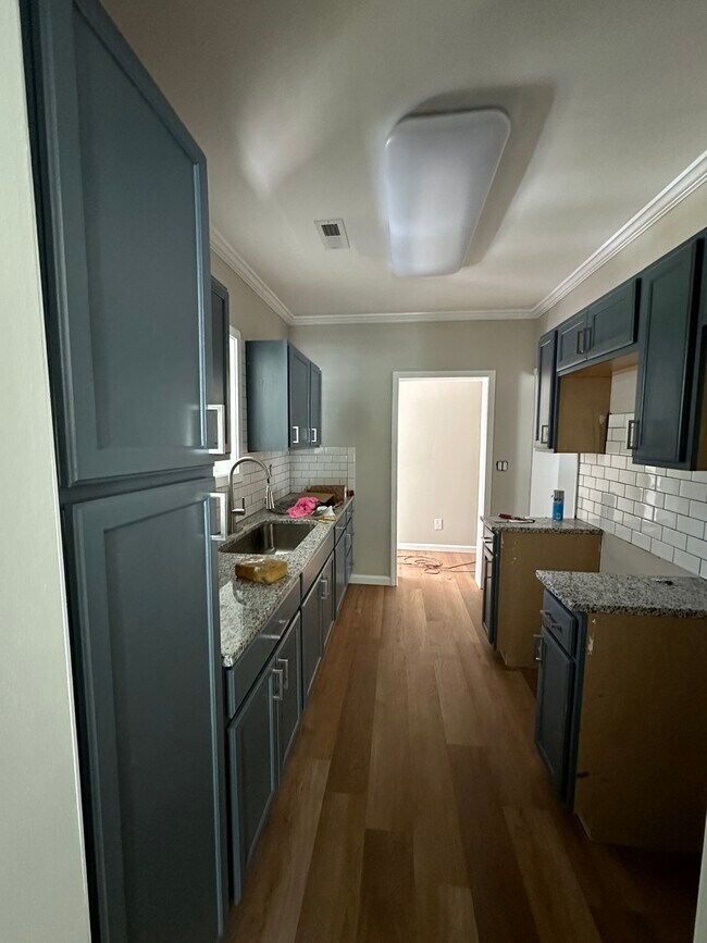 Photo - 530 Oakwood Ave Casa