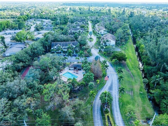 Building Photo - 15126 Parkside Dr Unit 104