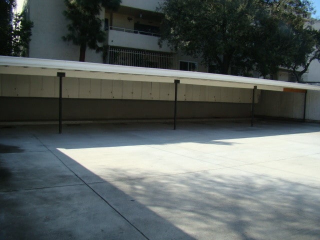 533 S hudson Ave Unidad 5
