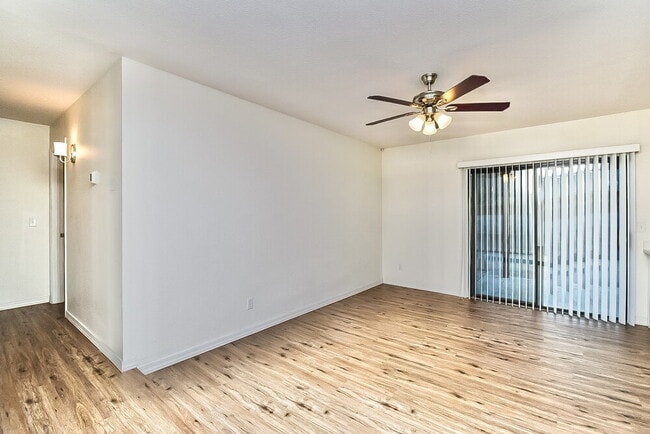 Photo - 1417 S Lynx Dr