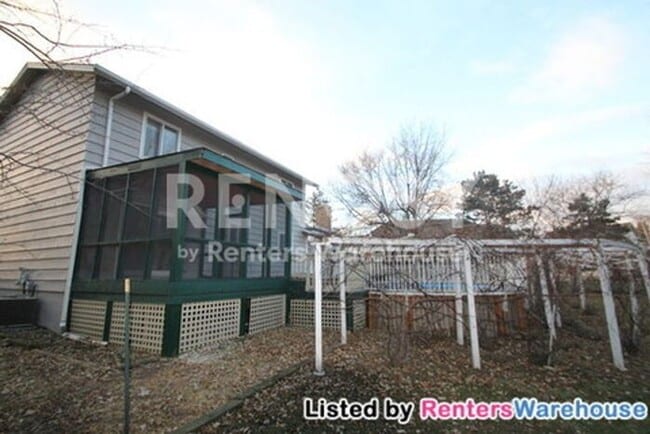 Photo - Spacious Expansive Wooded Lot in Shoreview