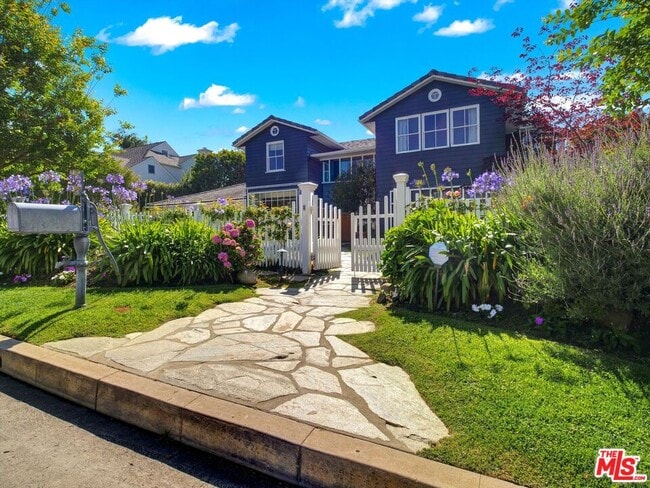 Photo - 1056 Corsica Dr