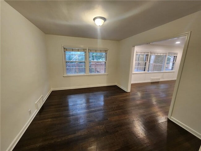 Photo - 2348 Clairmont Rd