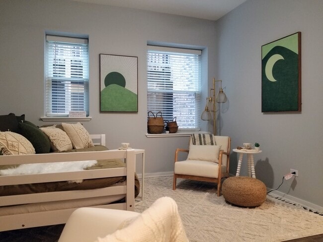 Photo - 5240 N Winthrop Ave Unidad 413