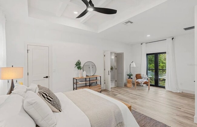 Photo - 726 Ellwood Ave