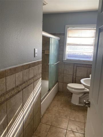 Photo - 503 Melrose St