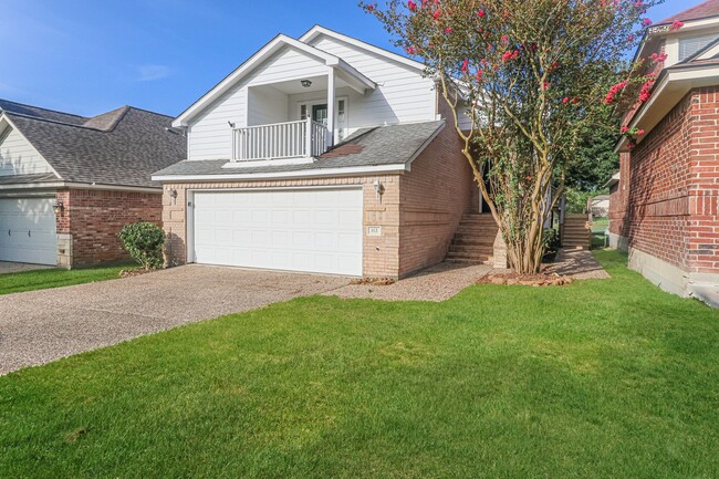 112 Golfview Ct