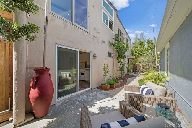 Photo - 215 Monterey Dr Unit Studio