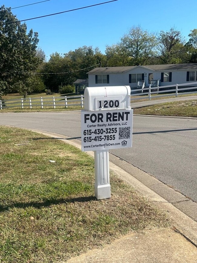 Photo - 1200 Akins Ridge Dr