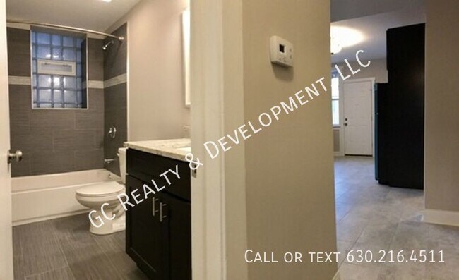 Photo - 6029 S Eberhart - 6029 Unit 3