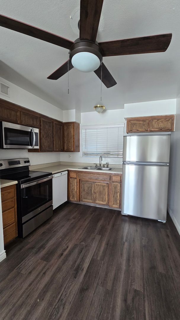 Photo - 1825 3rd St Unidad #C