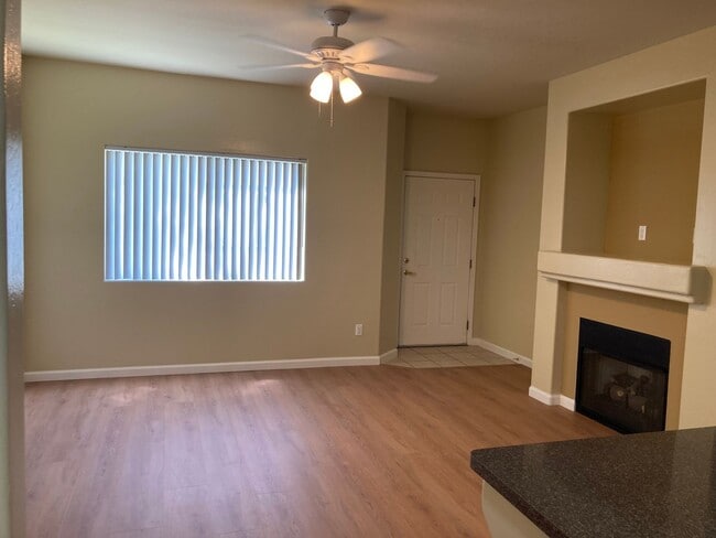 12906 Merlot Dr Unidad C