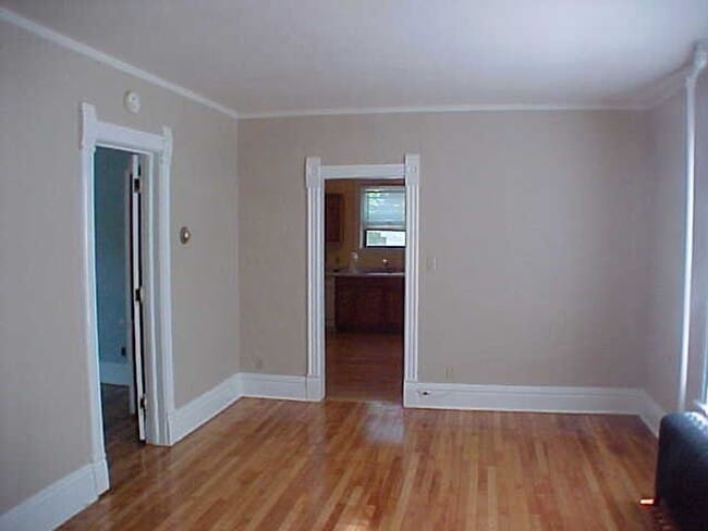 Photo - 1881 E Main St Unit 1