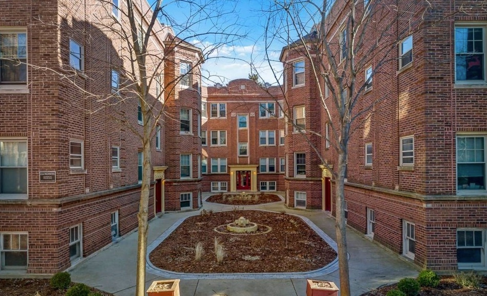 Photo - 3817 N Lawndale Ave Unit # 03E