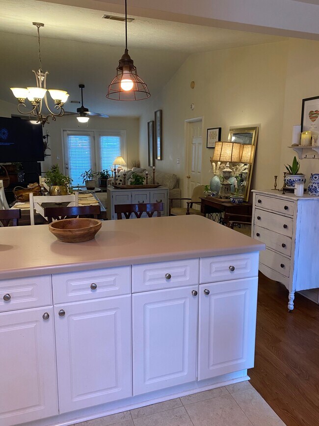 401 Londonberry Dr Townhome Townhome Rental in Florence SC