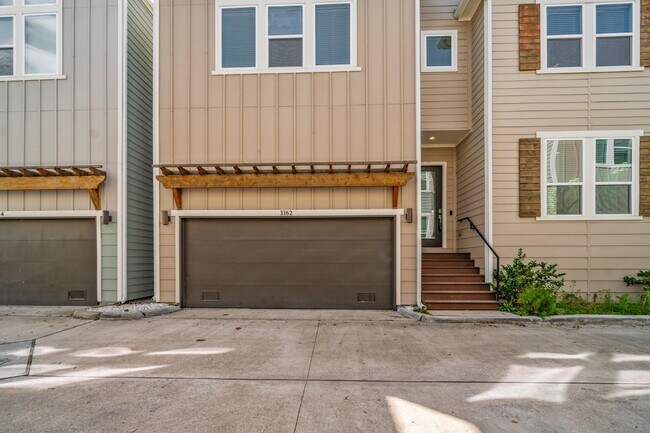 Photo - 3362 Pinemont Dr