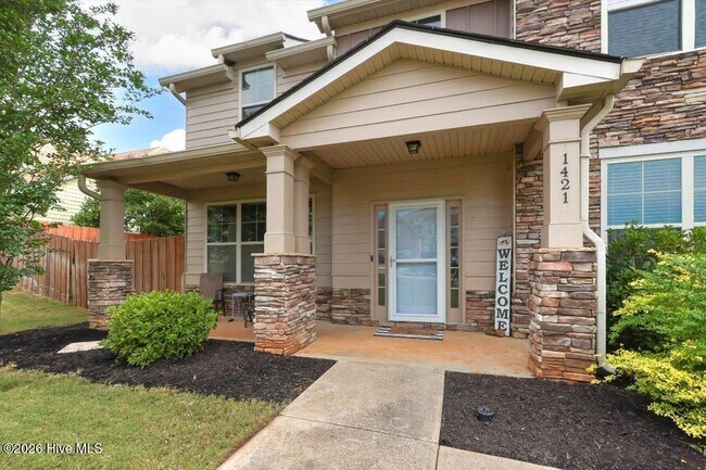 1421 Dooley Ln