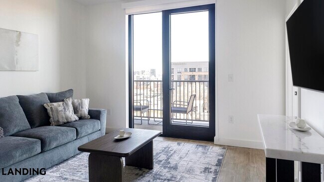 1007 S Mint St Unit 818