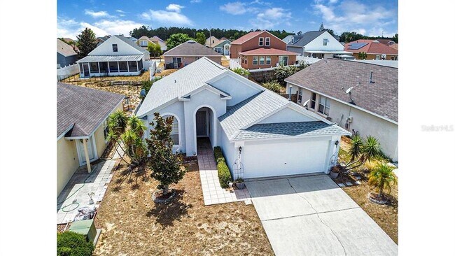 Photo - 205 Nicholson Dr