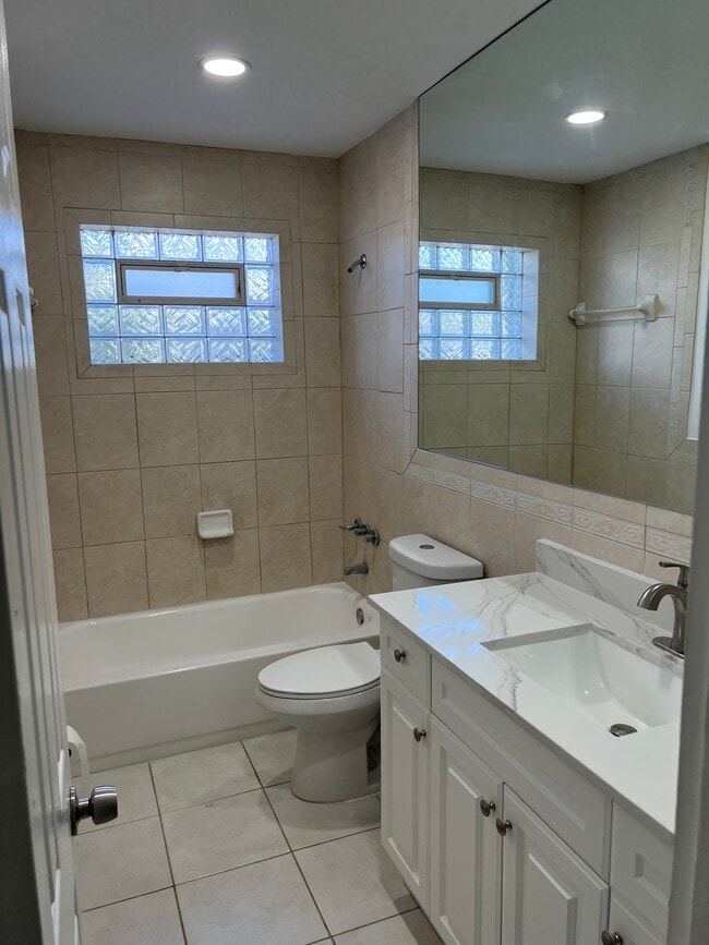 Photo - 7713 Biltmore Blvd