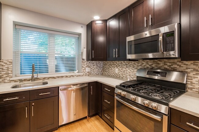 Photo - Three Bedroom Graduate Hospital Townhome