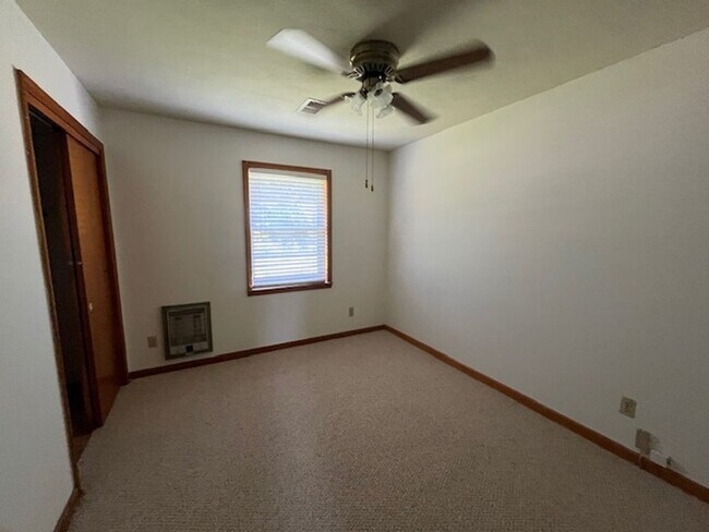Photo - Renovated 3 Bedroom 1.5 Bath Home for Rent!