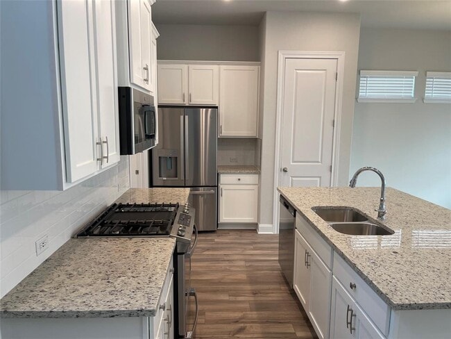 Photo - 122 Revere Dr