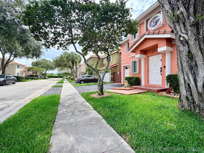 61 NW 110th Ave