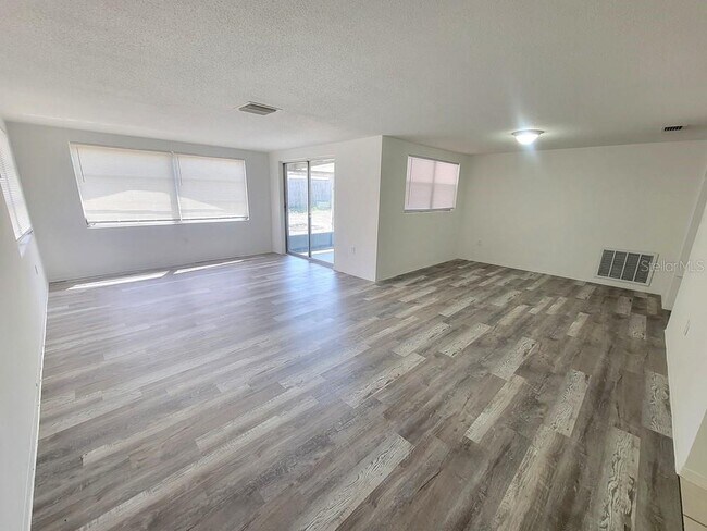 Photo - 7920 Pineapple Ln