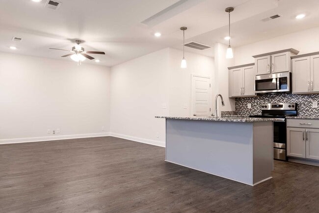Photo - Charming Home With Eat In Kitchen, Granite Countertops, and Glass Door Tiled Shower
