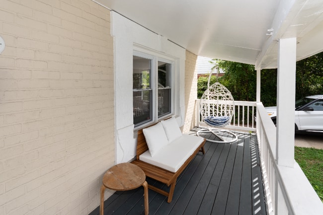 Building Photo - 1012 East-West Hwy