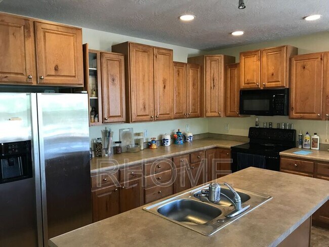 Photo - 3701 S Balmossie Dr