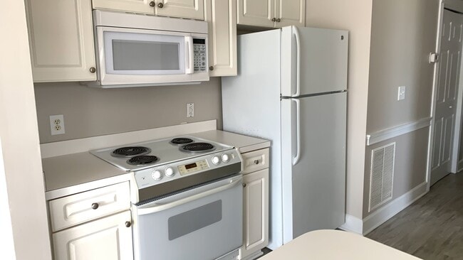Photo - 1-Bedroom, 1-Bathroom, condo