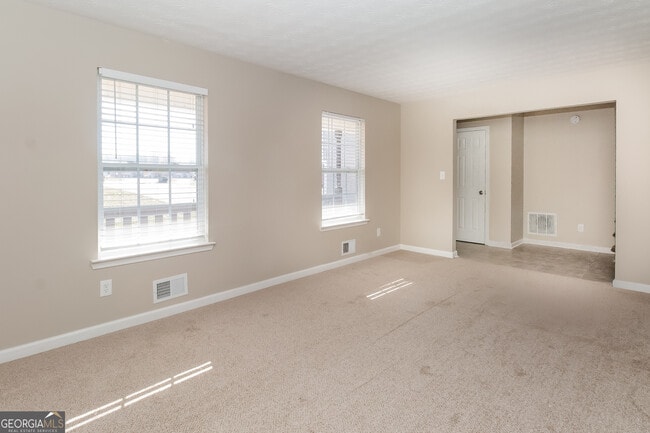 Photo - 519 Trinity Tr