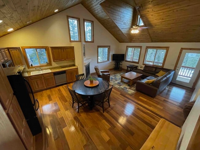 Photo - 511 N Aspen St