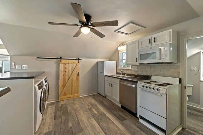 Photo - 1205 Charleston Ave