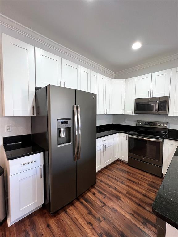 Photo - 6921 Interbay Blvd