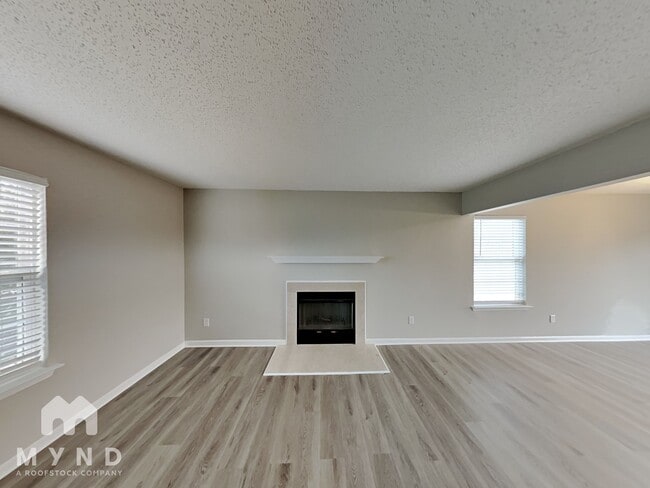 Photo - 11550 Stewarts Crossing Dr