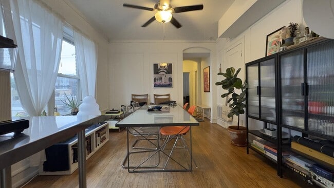 Photo - 2015 N Humboldt Blvd Unit 2E