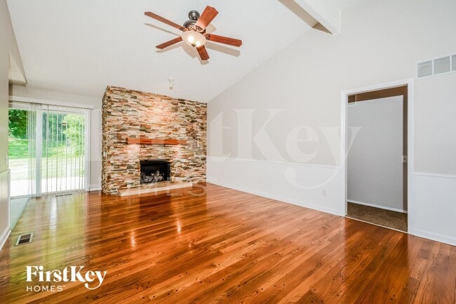 Photo - 1731 Wishingwell Dr