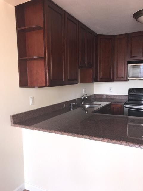 300 Newark St. Unit 5C
