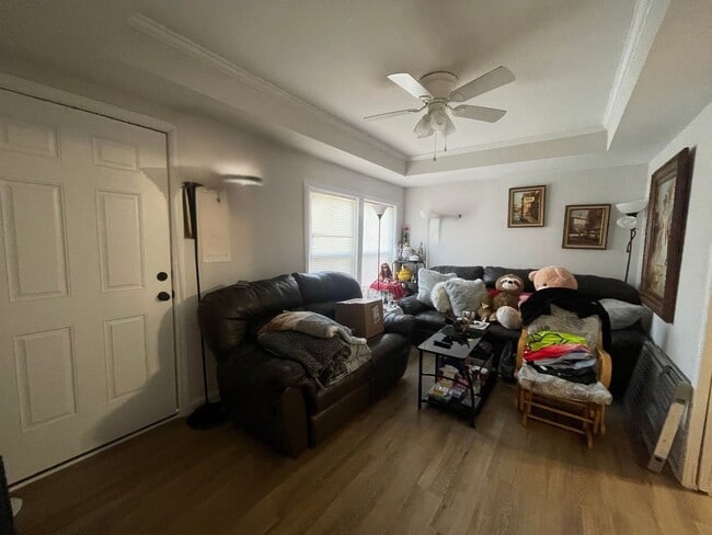 Photo - NEWLY RENOVATED COTTAGE! PRE-LEASING FOR A...