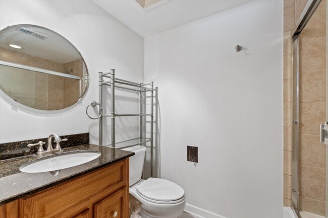 Photo - 1910 S Indiana Ave Unit 523