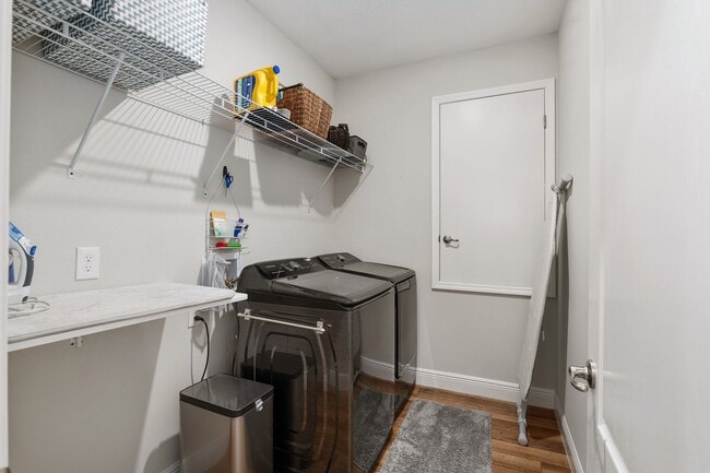 Photo - 3 BED 2 BATH in Newberry with Den Space