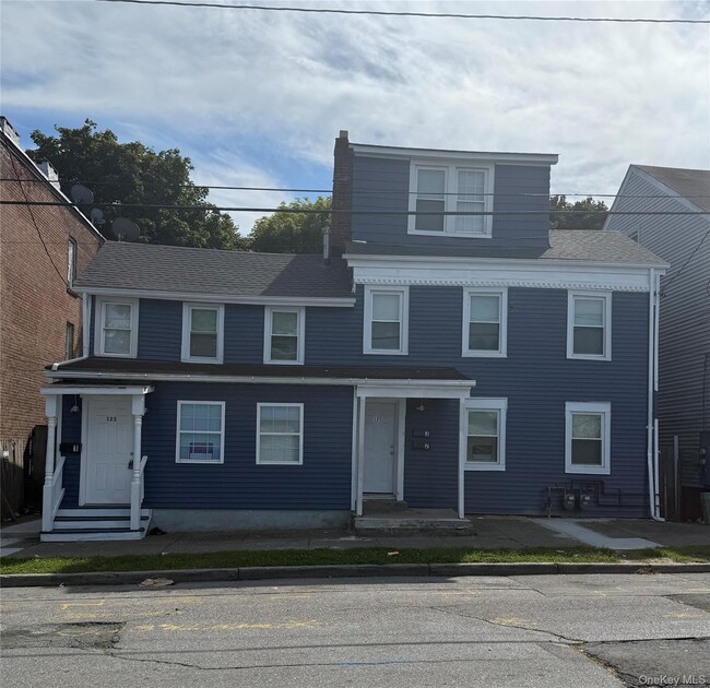 Building Photo - 123 W Parmenter St Unit 1