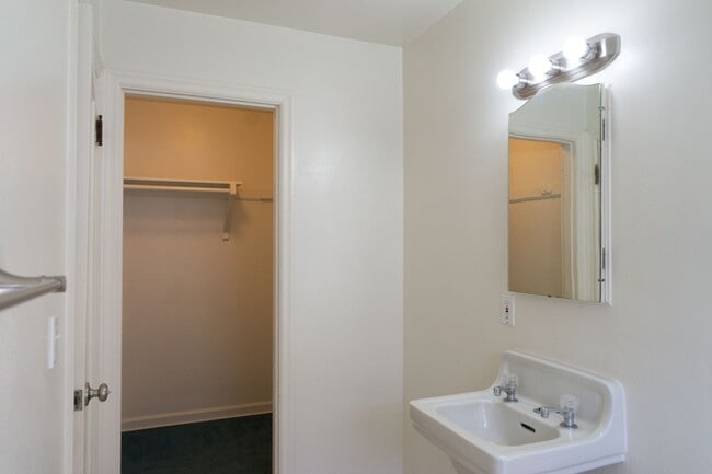 Photo - Ditch the Cookie Cutter — Live Somewhere a... Unit 203E