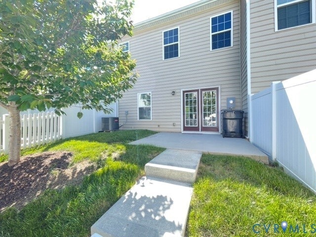 Photo - 8107 Creekside Village Dr