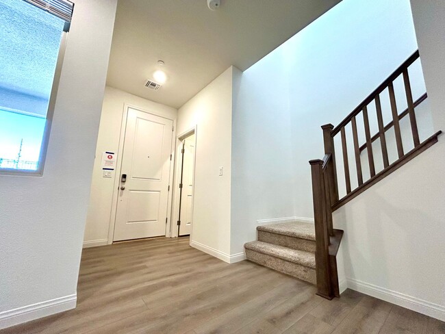 Photo - Brand new Townhome!   Summerlin Grand Park Village