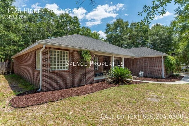 1925 Hidden Springs Dr