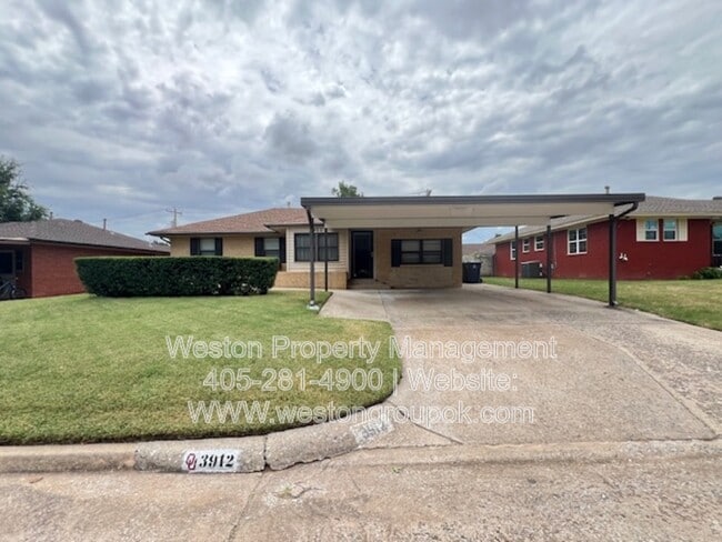 Building Photo - 3912 NW 56th St Rental